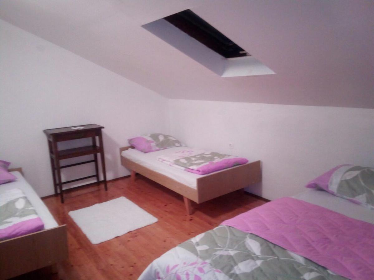 Hostel Kamena Cuprija Konjic Exterior foto